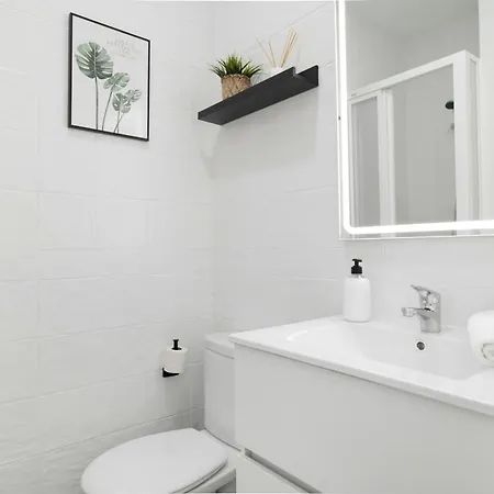 Cervantes Homes No3 *